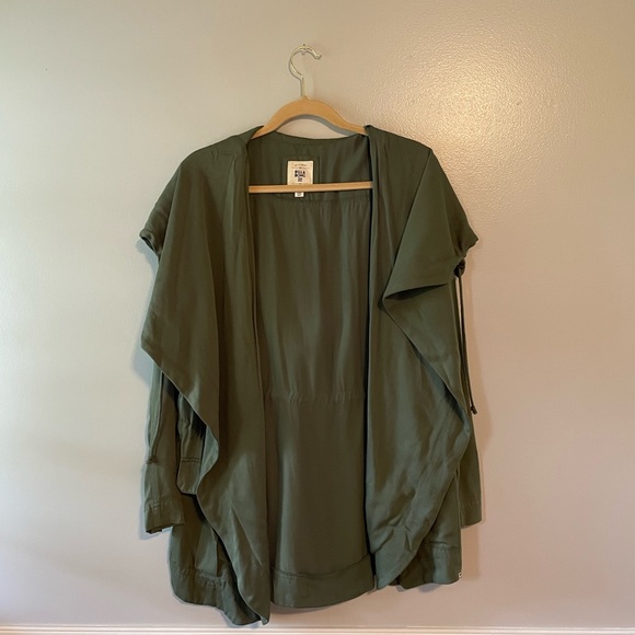 Billabong - Picture 2 of 8